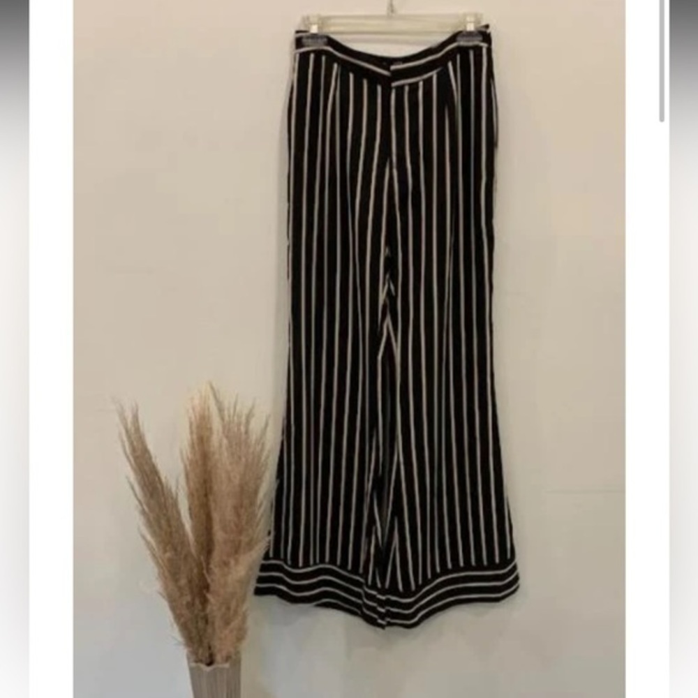 LUCCA Couture Navy Blue and Tan Striped Wide Legged pants Size Small